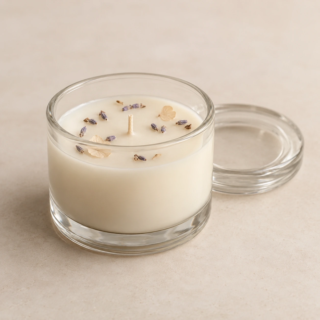 Custom scented candles in glass, ceramic and tin vessels 6