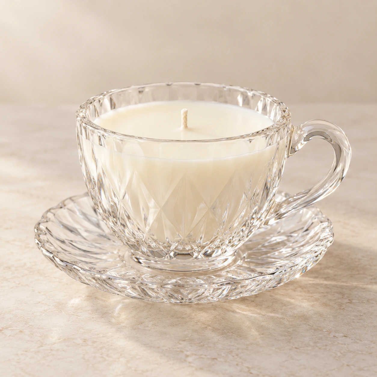Custom scented candles in glass, ceramic and tin vessels 7